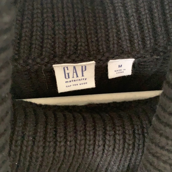 Gap Cable Knit Maternity Sweater - Picture 2 of 4
